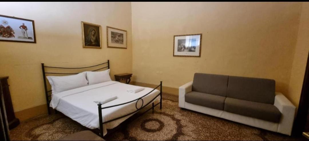 De' Pepoli Apartments ボローニャ エクステリア 写真
